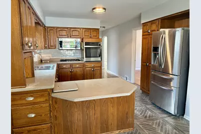 2209 Burr Oak Avenue, North Riverside, IL 60546 - Photo 4