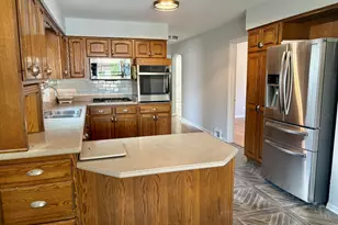 2209 Burr Oak Ave, North Riverside, IL 60546 - Photo 4