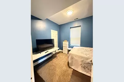 1019 N Ridgeway Avenue #1, Chicago, IL 60651 - Photo 14