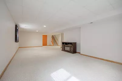 639 Hampshire Drive, Hampshire, IL 60140 - Photo 20