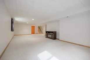 639 Hampshire Dr, Hampshire, IL 60140 - Photo 20