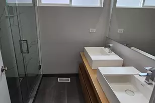 1013 N Honore St, Chicago, IL 60622 - Photo 8