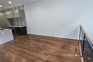 1013 N Honore St, Chicago, IL 60622 - Photo 12
