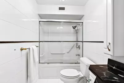 [Address not provided], Chicago, IL 60660 - Photo 18
