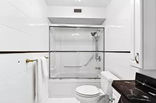 [Address not provided], Chicago, IL 60660 - Photo 18