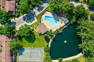 19W182 Ginny Ln E, Oak Brook, IL 60523 - Photo 36