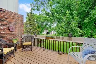 19W182 Ginny Ln E, Oak Brook, IL 60523 - Photo 32