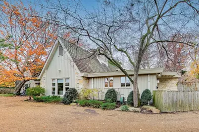 42 Woodley Road, Winnetka, IL 60093 - Photo 2