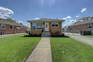 9973 Wilson Ave, Schiller Park, IL 60176 - Photo 2