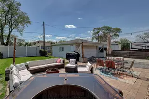 9973 Wilson Ave, Schiller Park, IL 60176 - Photo 20
