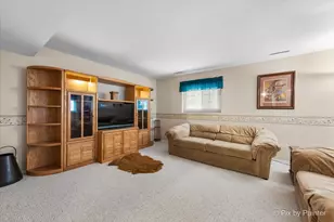 830 Buckingham Ct, Crystal Lake, IL 60014 - Photo 18