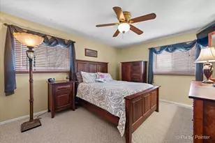 830 Buckingham Ct, Crystal Lake, IL 60014 - Photo 12
