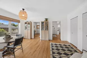 619 Washington Blvd, Oak Park, IL 60302 - Photo 8
