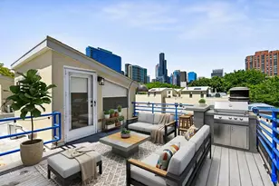 1168 S Plymouth Ct, Chicago, IL 60605 - Photo 1