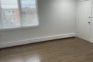 2515 W Jerome St, Chicago, IL 60645 - Photo 6
