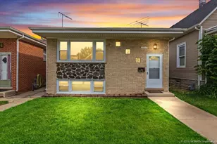 7320 W 58th St, Summit, IL 60501 - Photo 2