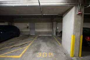 100 E 14th St, Chicago, IL 60605 - Photo 18