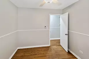 1930 Arthur Dr, Waukegan, IL 60087 - Photo 12
