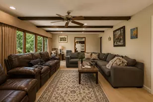 150 Shady Ln, Bartlett, IL 60103 - Photo 10
