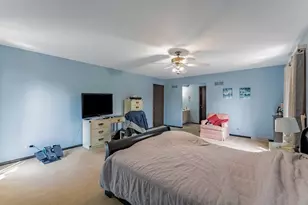 150 Shady Ln, Bartlett, IL 60103 - Photo 20