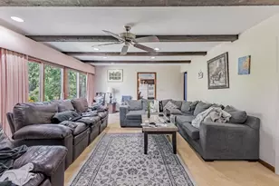 150 Shady Ln, Bartlett, IL 60103 - Photo 10