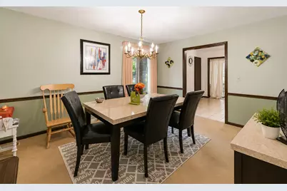 150 Shady Lane, Bartlett, IL 60103 - Photo 6