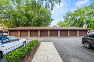 9550 Mason Ave, Oak Lawn, IL 60453 - Photo 14