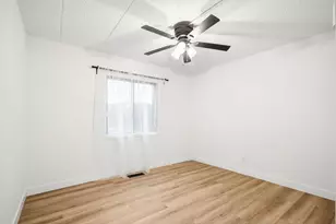 9550 Mason Ave, Oak Lawn, IL 60453 - Photo 10