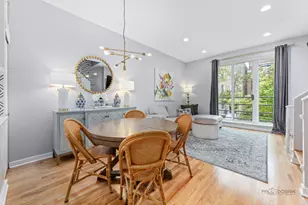 1157 W Newport Ave, Chicago, IL 60657 - Photo 6