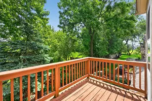 105 Ione Dr, South Elgin, IL 60177 - Photo 12