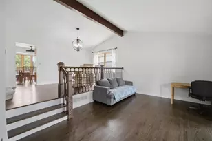 3115 N Stratford Rd, Arlington Heights, IL 60004 - Photo 2