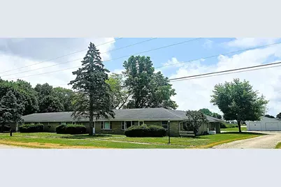707 E Dixon Street, Polo, IL 61064 - Photo 2