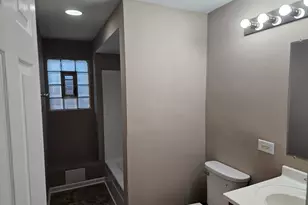 206 S Jefferson St, Lockport, IL 60441 - Photo 10