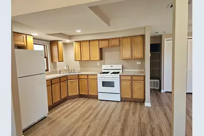 206 S Jefferson Street, Lockport, IL 60441 - Photo 2