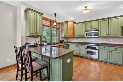 3483 Comstock Avenue, Dekalb, IL 60115 - Photo 18