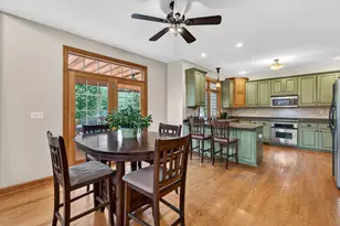 3483 Comstock Ave, Dekalb, IL 60115 - Photo 16