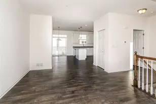 1923 Continental Ave, Naperville, IL 60563 - Photo 6