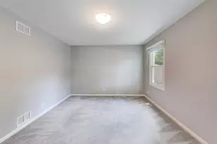 3780 Bordeaux Dr, Hoffman Estates, IL 60192 - Photo 32