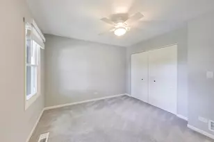 3780 Bordeaux Dr, Hoffman Estates, IL 60192 - Photo 38