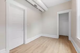 3751 N Clifton Ave, Chicago, IL 60613 - Photo 12