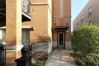1153 W Washburne Avenue #301, Chicago, IL 60608 - Photo 2