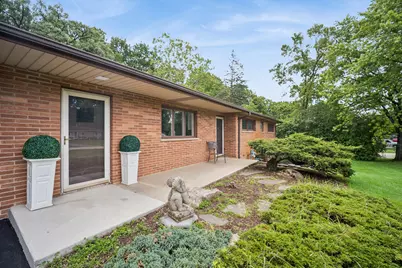 1225 Oakdale Drive, Elgin, IL 60123 - Photo 6