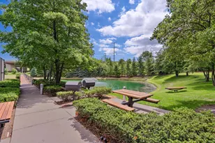 9715 Woods Dr, Skokie, IL 60077 - Photo 26