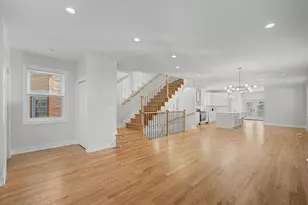 923 N Massasoit Ave, Chicago, IL 60651 - Photo 6