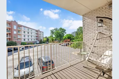 175 W Brush Hill Road #104, Elmhurst, IL 60126 - Photo 22