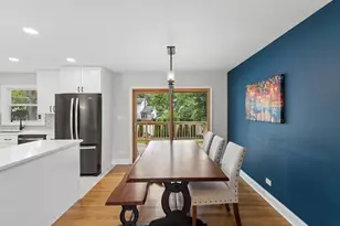 1111 N Greenfield Ln, Mount Prospect, IL 60056 - Photo 4