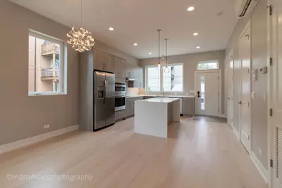 1221 E Marquette Road, Chicago, IL 60637 - Photo 4