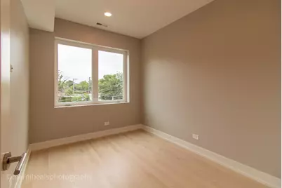 1221 E Marquette Road, Chicago, IL 60637 - Photo 14
