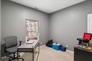 3629 S Giles Ave, Chicago, IL 60653 - Photo 8