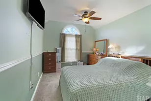 402 S Driftwood Trail, McHenry, IL 60050 - Photo 14